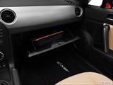  Glove box open photo